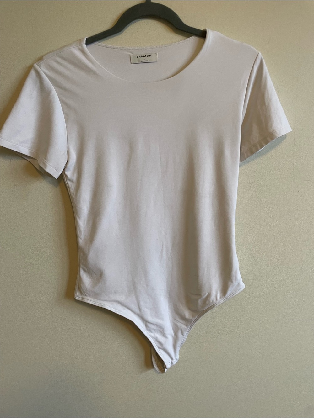 Babaton White Crew Neck Short Sleeve Bodysuit Size Large